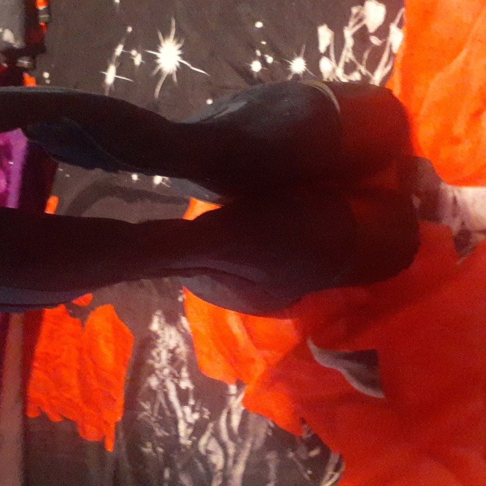Boots - Picture 4 of 7